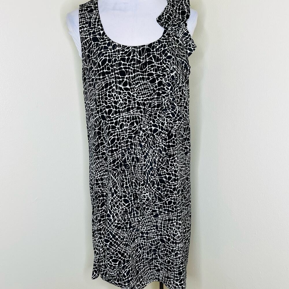 Kenneth Cole Silk Dress 8 Women Shift Black White Ruffle Animal Print Event Work